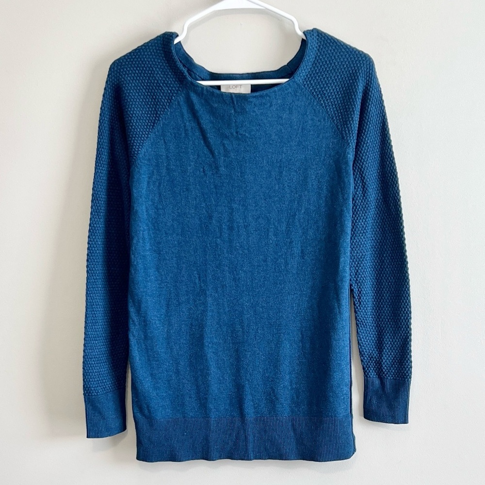 NWT Loft Textured Sleeve Lightweight Sweater